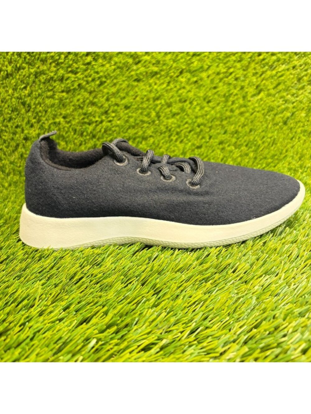 Allbirds Wool Runners Womens Size 6 Black White Athletic Walking Shoes Sneakers